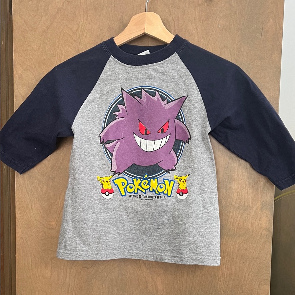 Vintage 90’s.Pokemon Kids Gray and Navy Long Sleeve Tee with Gengar